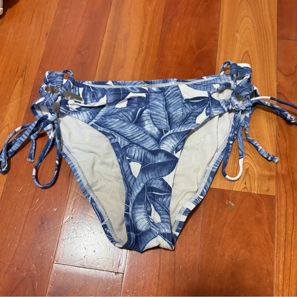 La Vie en Rose XS swimsuit - Picture 3 of 4